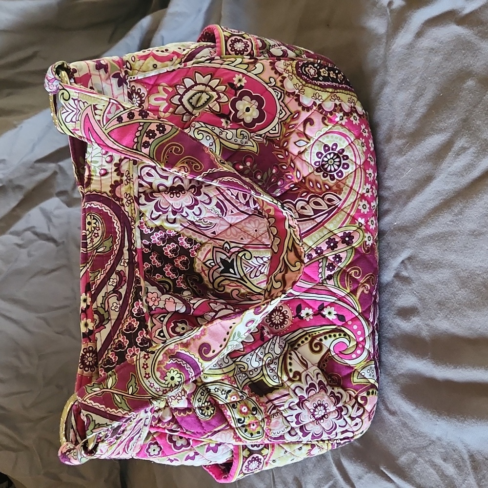 ​Vera Bradley Retired "Very Berry Paisley" Quilted Hobo Shoulder Bag Fall Winter